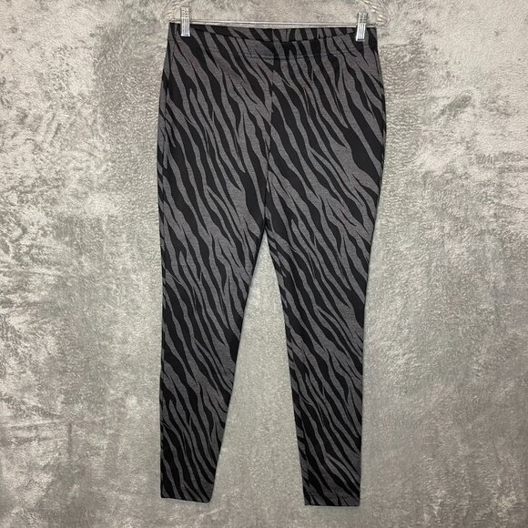 Chicos 1 Women Fabulously Slimming Animal Zebra Print Pull On Ankle Legging 8 - Picture 1 of 10
